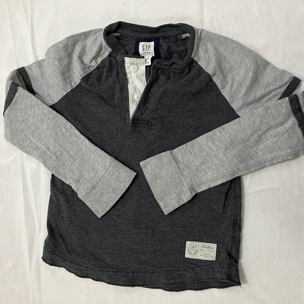 Gap Kids | Boys Long Sleeves S